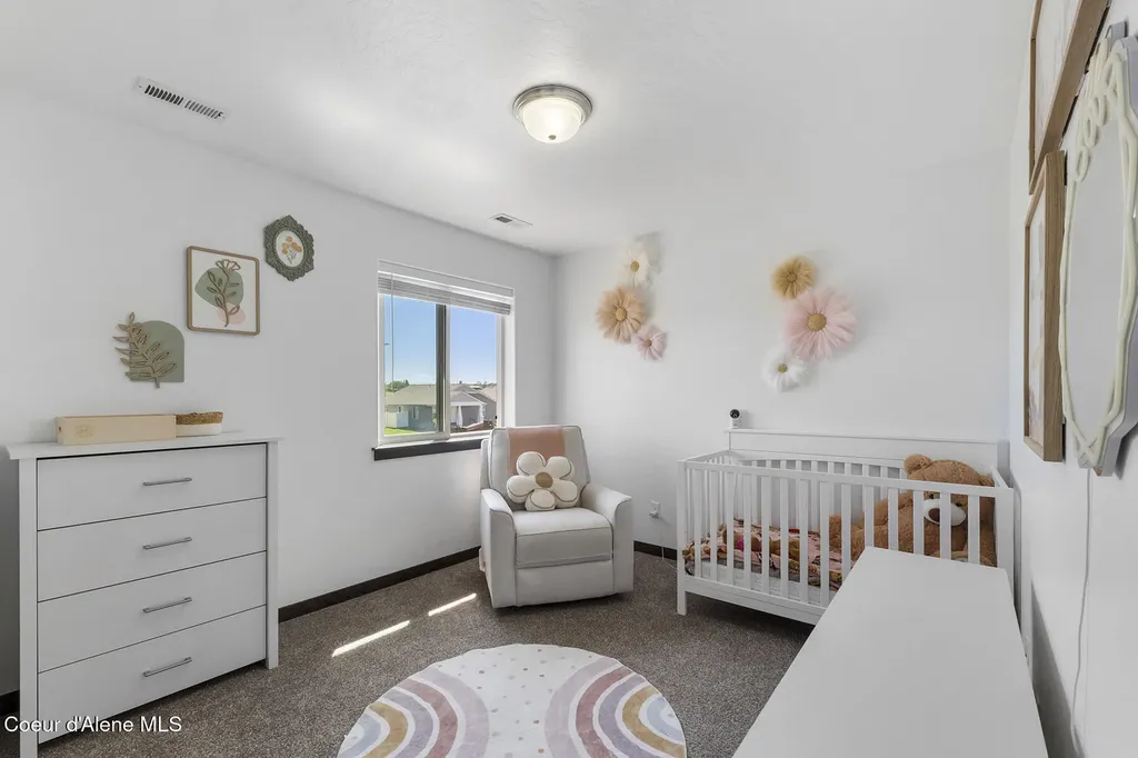 8848 N Mountainshire Road Post Falls ID 83854