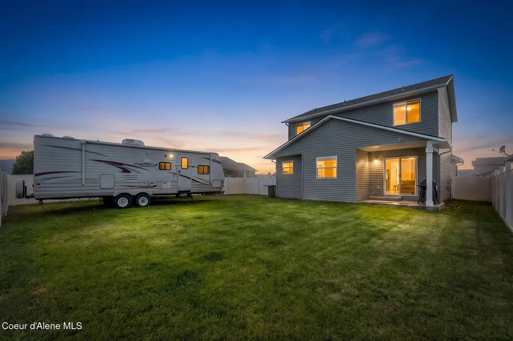 8848 N Mountainshire Road Post Falls ID 83854