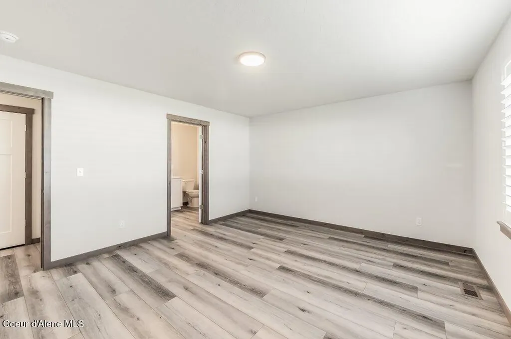 11811 N Railway Avenue Rathdrum ID 83858