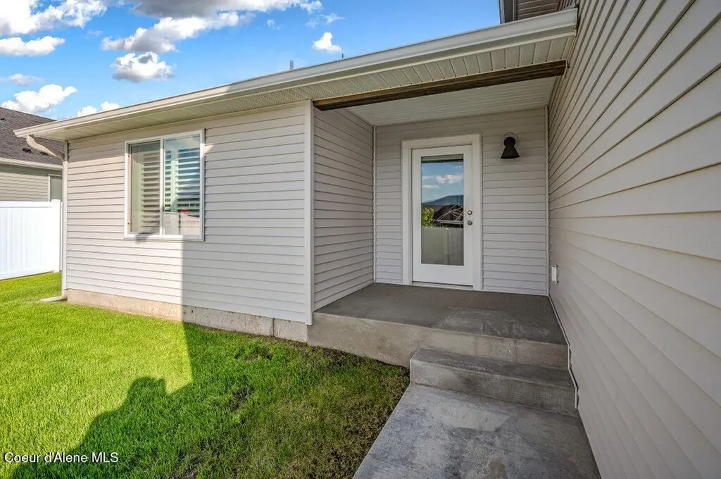 11811 N Railway Avenue Rathdrum ID 83858