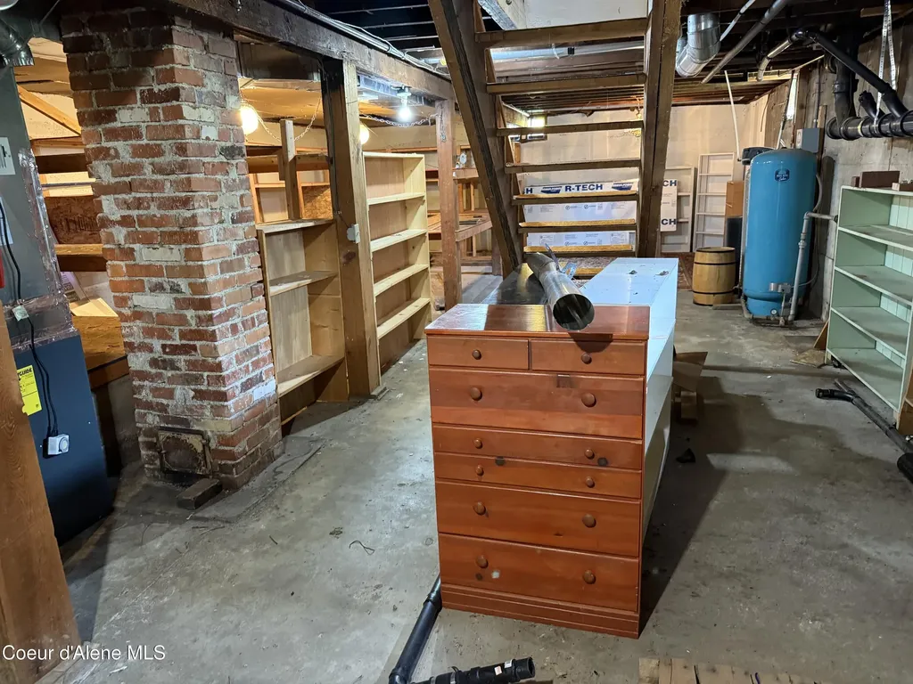3216 Dufort Road Sagle ID 83860