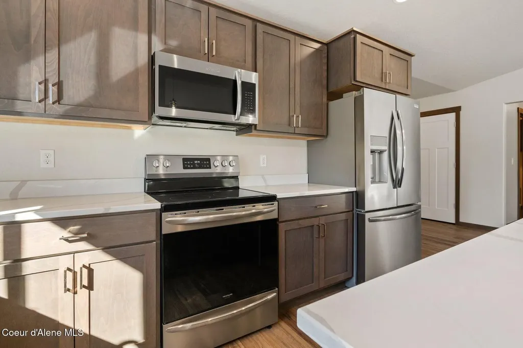 4983 E Sarah Loop Athol ID 83801