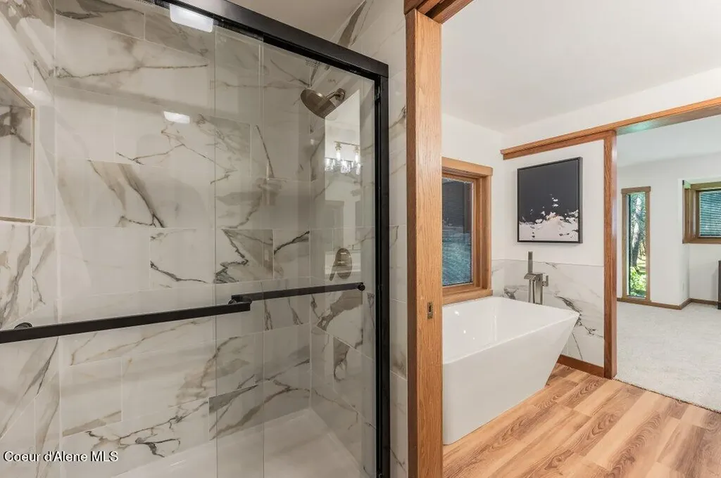 8473 E Apache Trail Athol ID 83801
