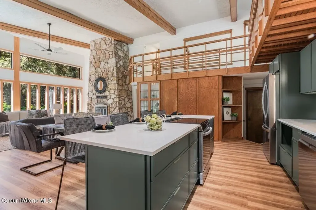 8473 E Apache Trail Athol ID 83801