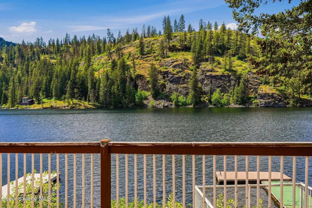 24305 N Lakeview Boulevard Rathdrum ID 83858