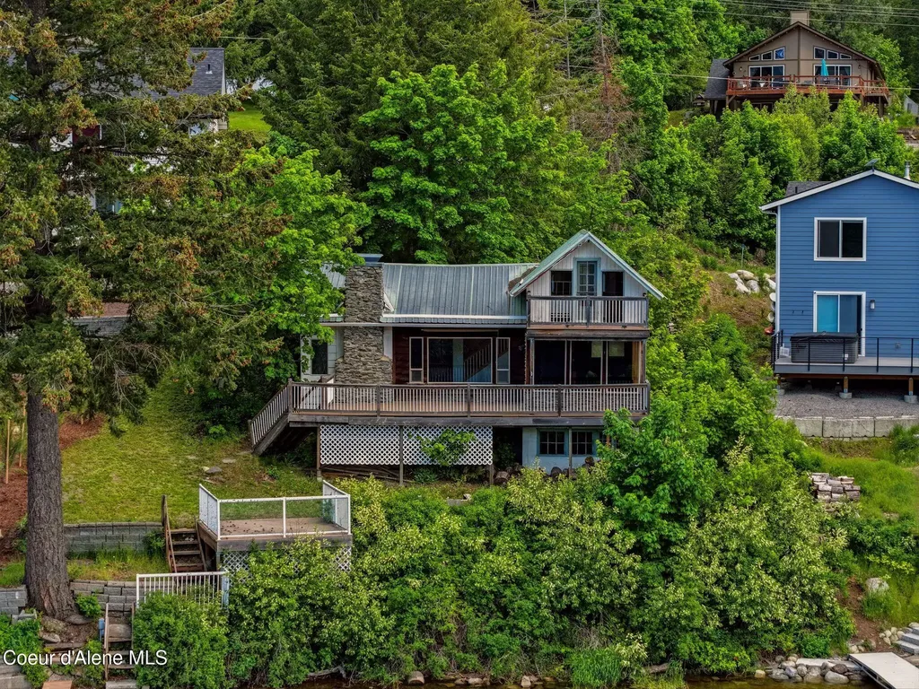 24305 N Lakeview Boulevard Rathdrum ID 83858