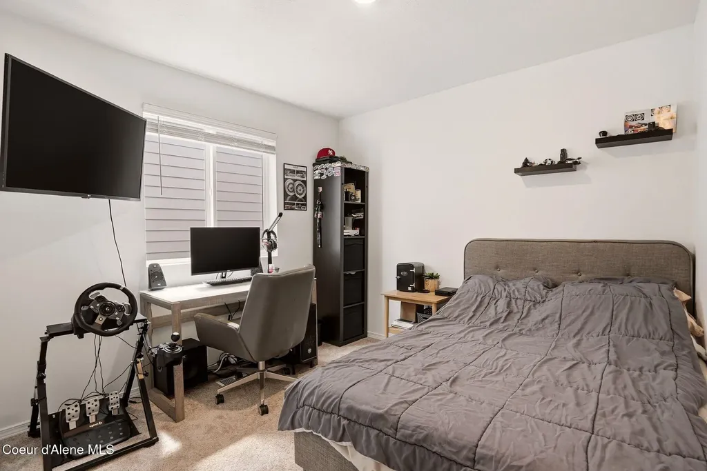 1553 N Luna Street Post Falls ID 83854