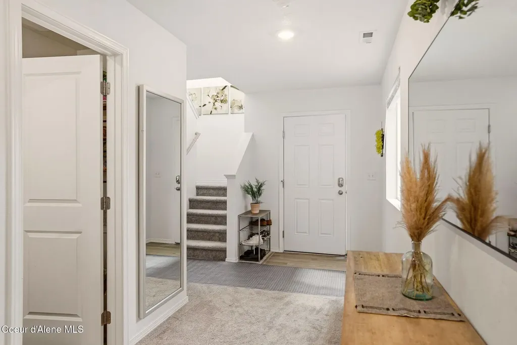 1553 N Luna Street Post Falls ID 83854