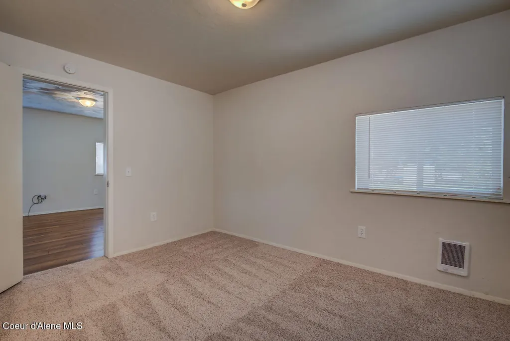 32084 N 6th Avenue Spirit Lake ID 83869