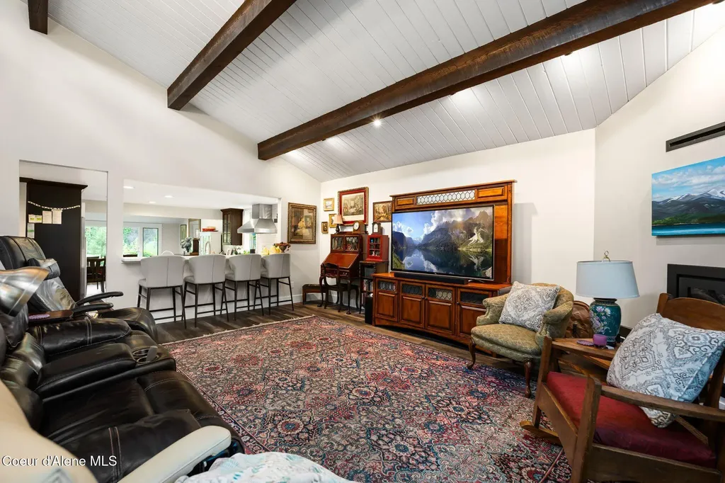 207 Birch Banks Road Sagle ID 83860