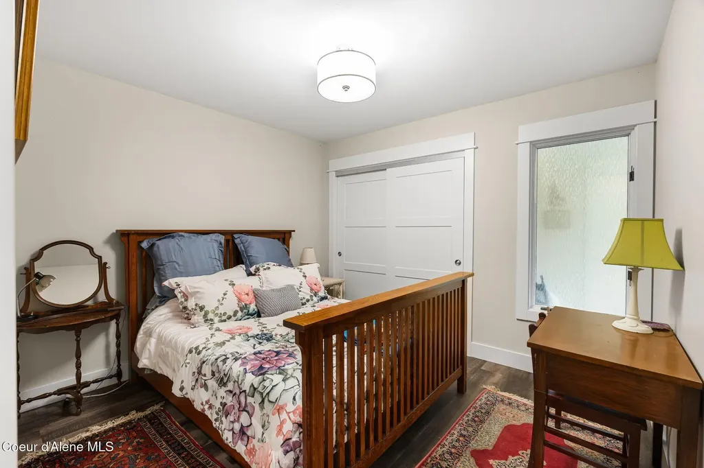 207 Birch Banks Road Sagle ID 83860