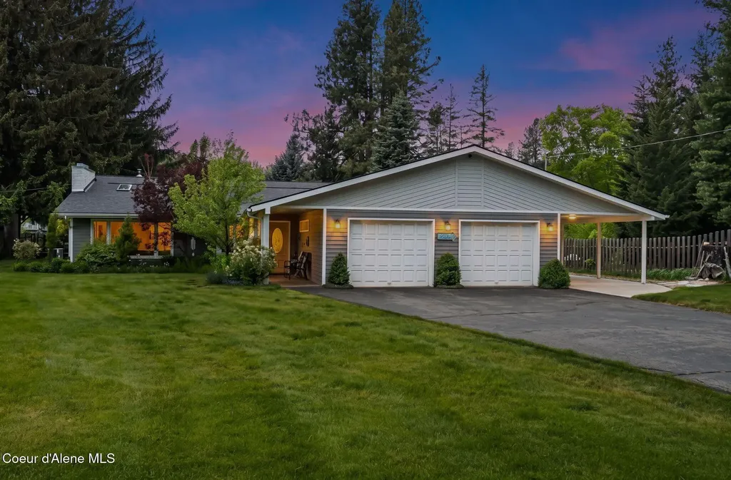 207 Birch Banks Road Sagle ID 83860