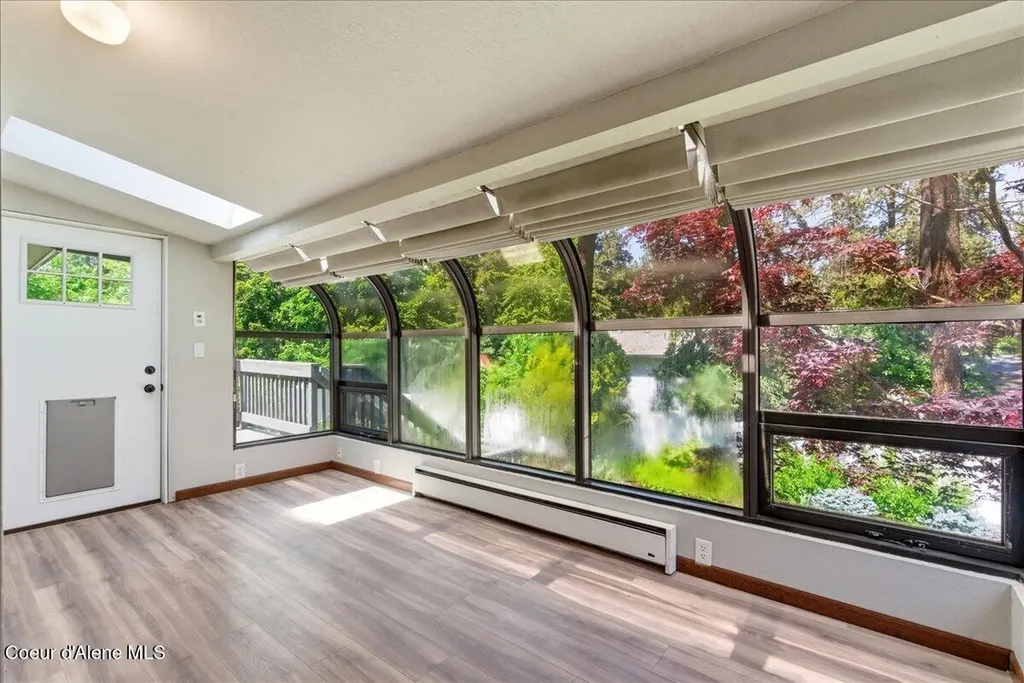 4761 E Woodland Drive Post Falls ID 83854