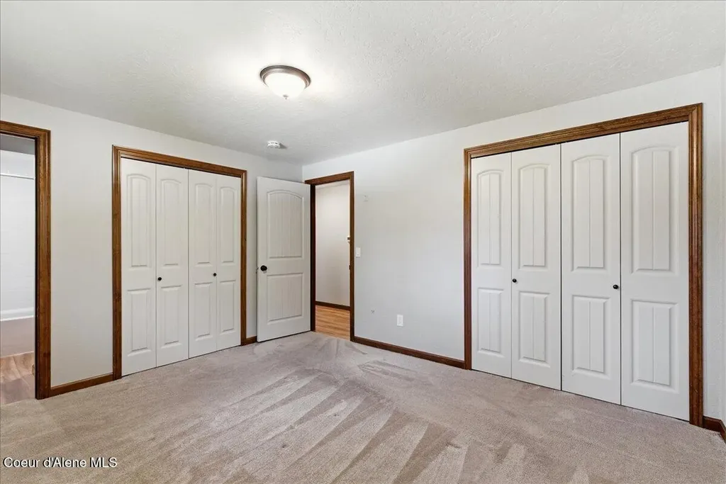 4761 E Woodland Drive Post Falls ID 83854