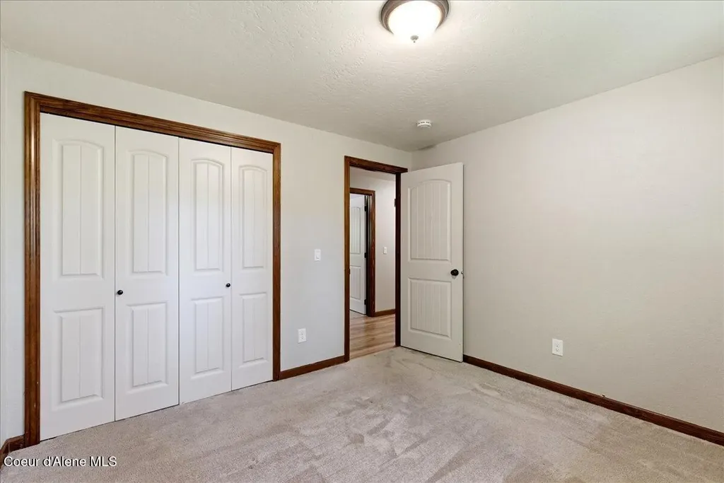 4761 E Woodland Drive Post Falls ID 83854