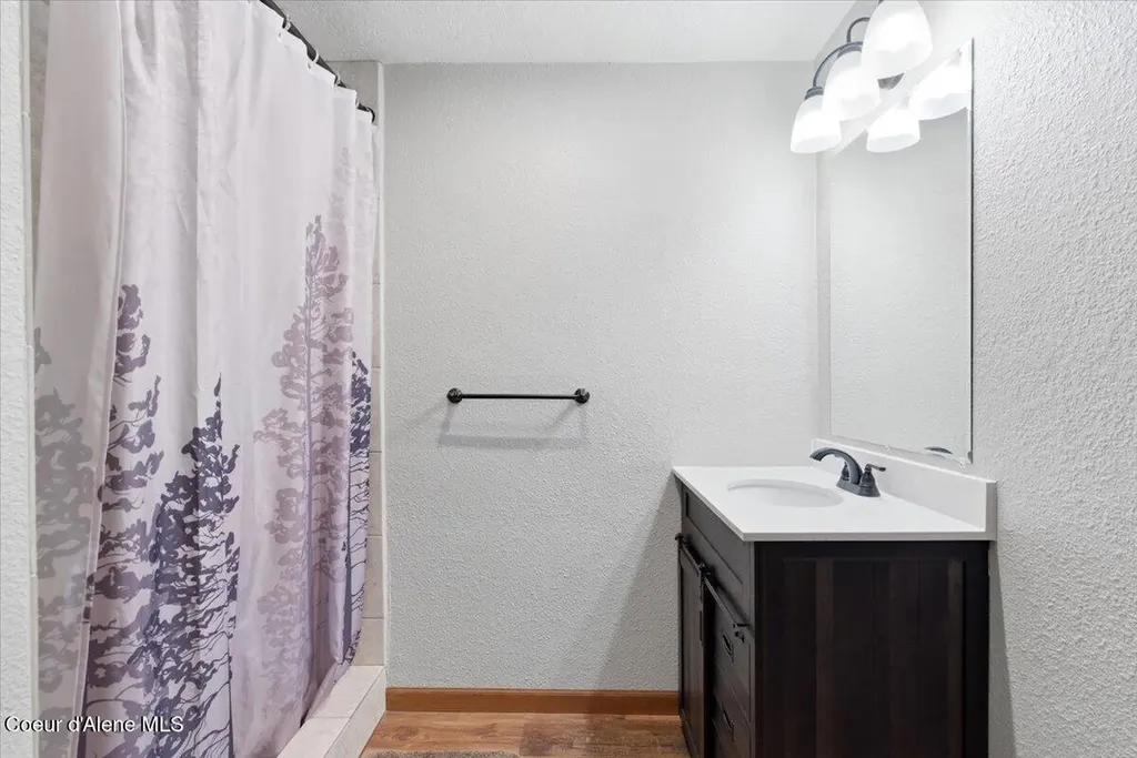 4761 E Woodland Drive Post Falls ID 83854