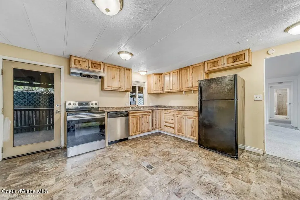 3075 E Collingwood Avenue Post Falls ID 83854