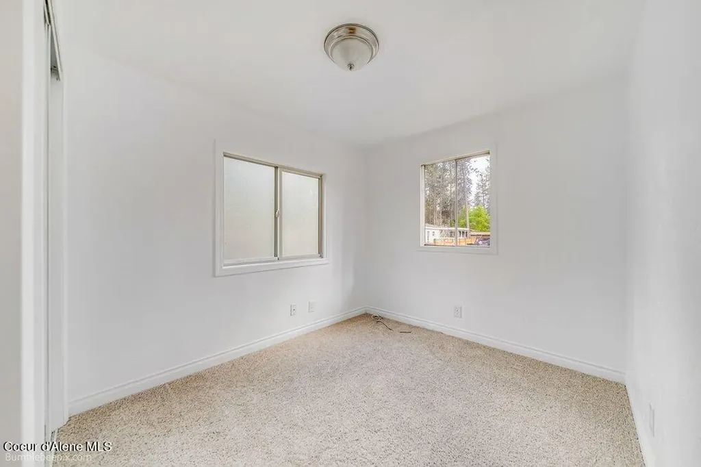3075 E Collingwood Avenue Post Falls ID 83854