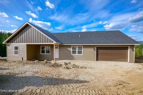 207 Palamino Court Pinehurst ID 83850