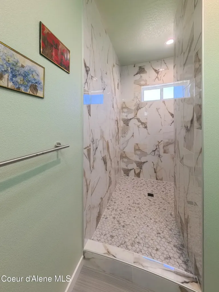 275 F Street Plummer ID 83851