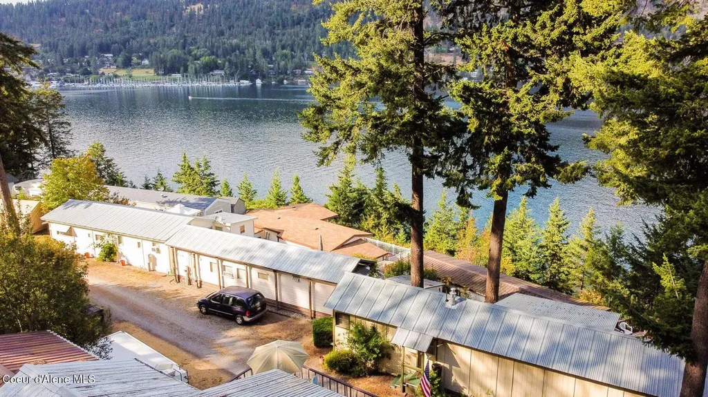 18194 E Mount Eagen Loop Bayview ID 83803