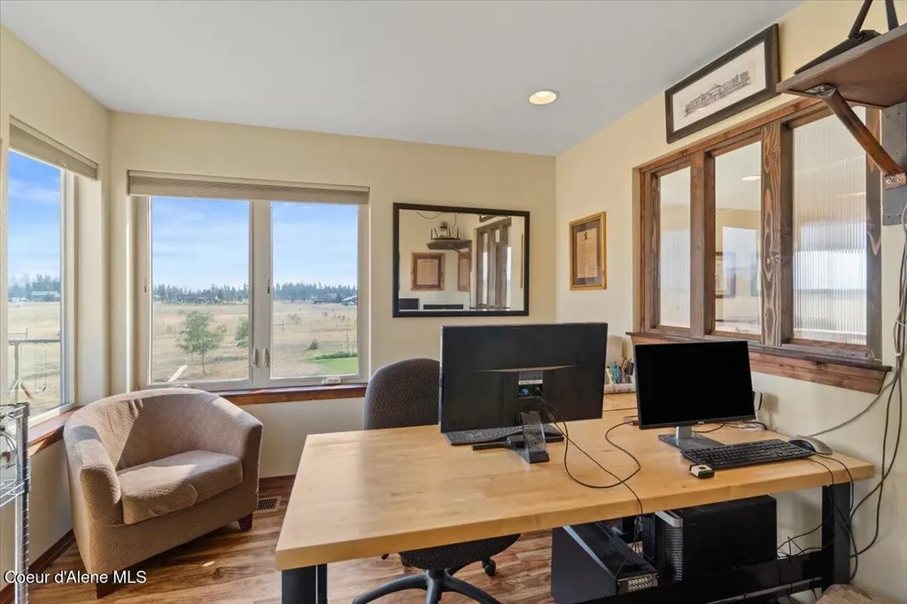 2238 E Blaine Street Athol ID 83801