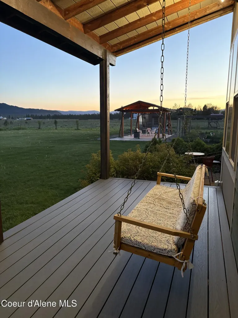 2238 E Blaine Street Athol ID 83801