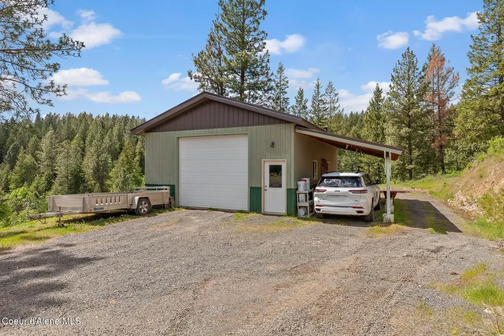 16003 Benewah Creek Road St. Maries ID 83861