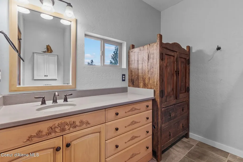 16003 Benewah Creek Road St. Maries ID 83861