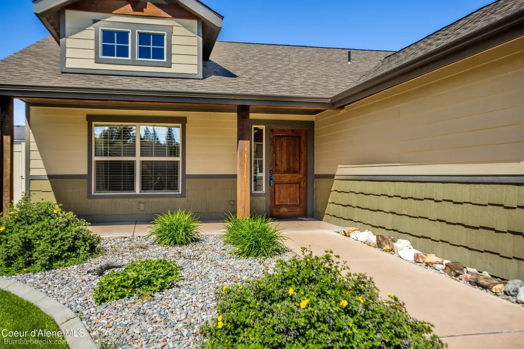 2247 N Sockeye Drive Post Falls ID 83854
