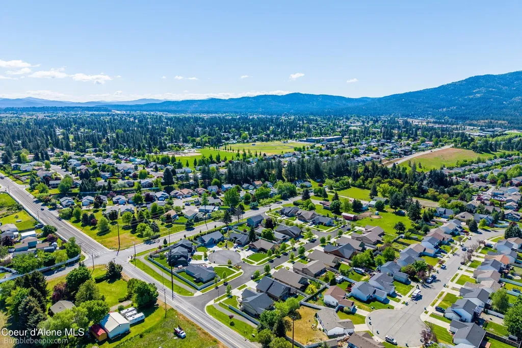 2247 N Sockeye Drive Post Falls ID 83854