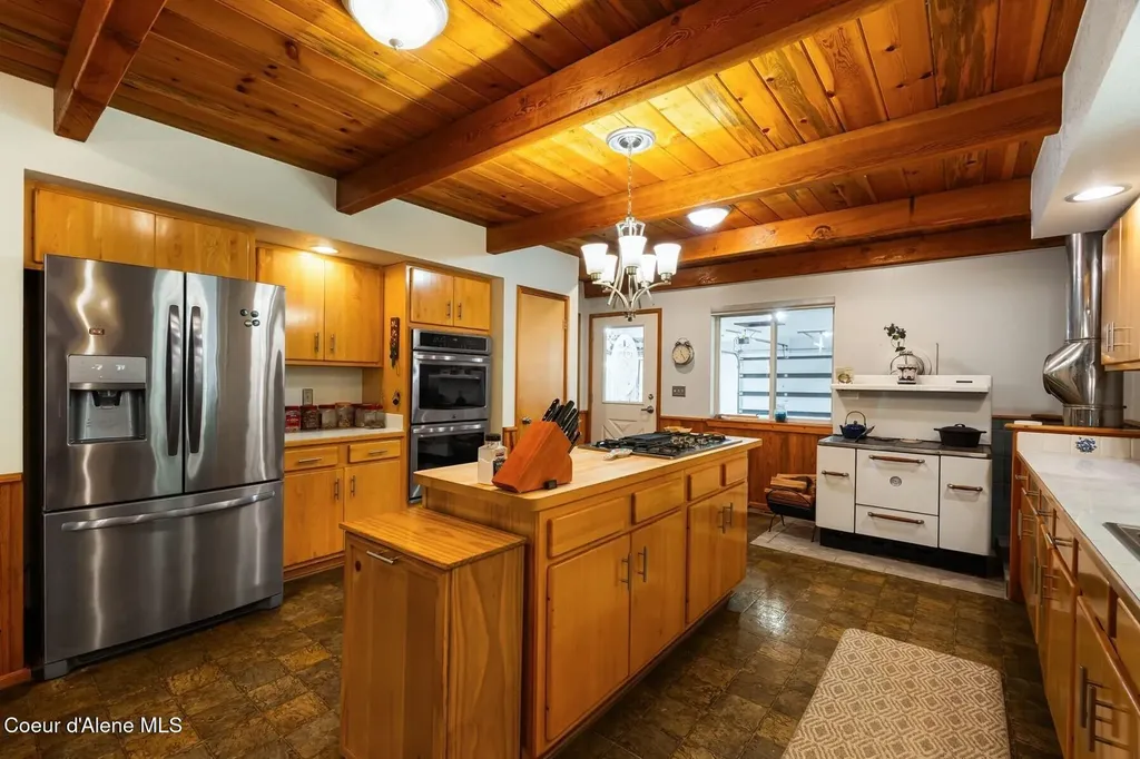4456 Westside Road Bonners Ferry ID 83805