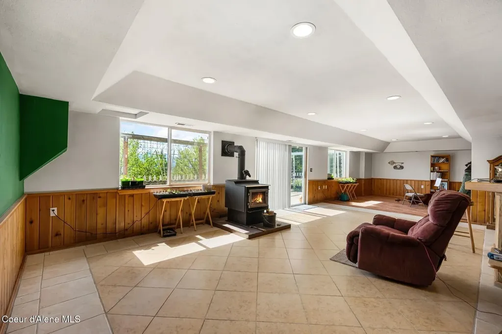 4456 Westside Road Bonners Ferry ID 83805