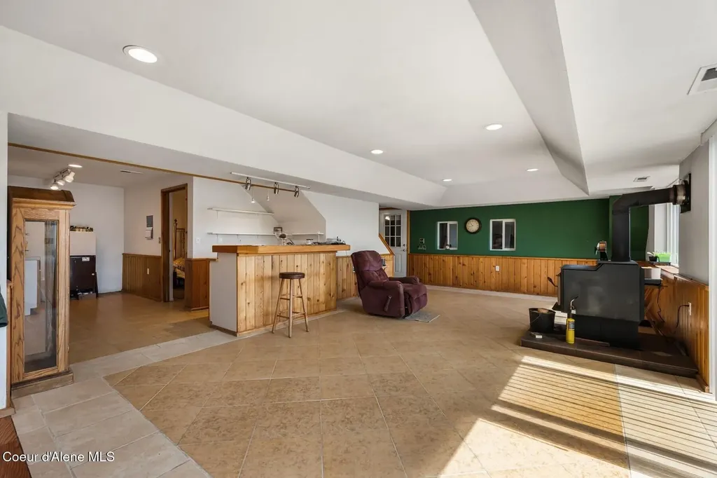 4456 Westside Road Bonners Ferry ID 83805