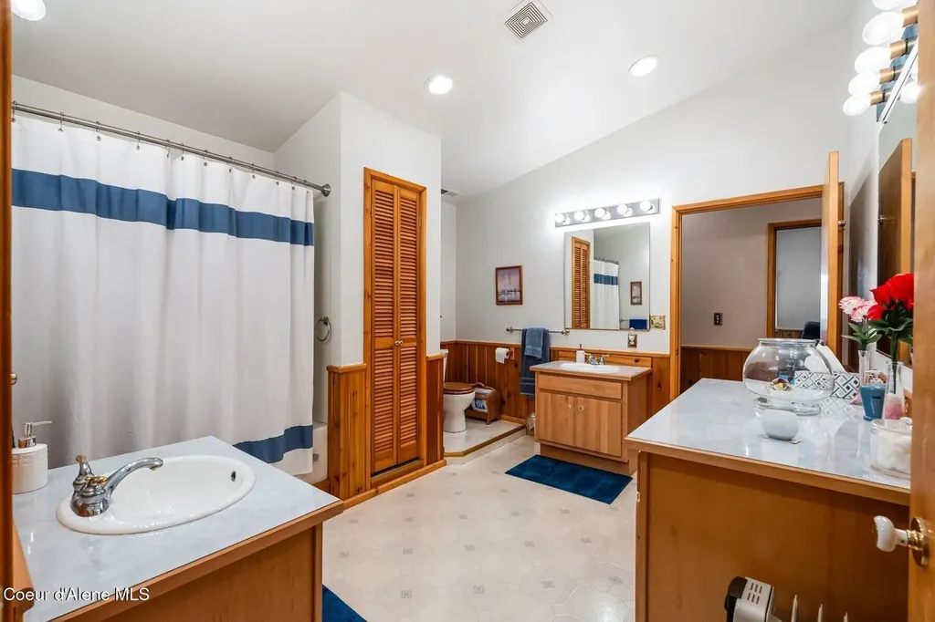 4456 Westside Road Bonners Ferry ID 83805