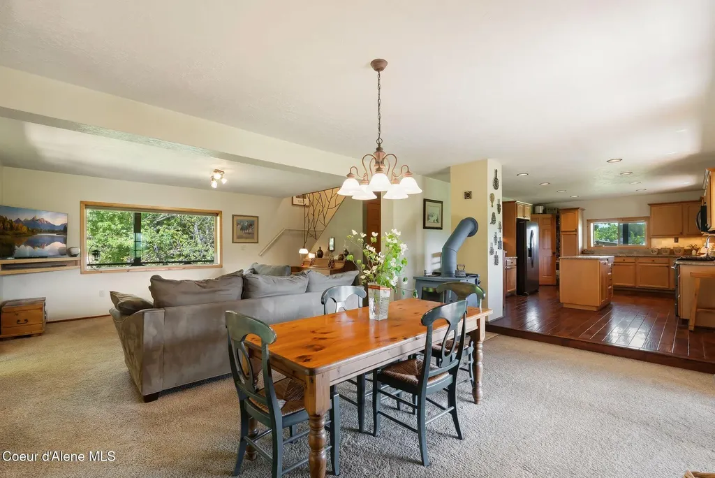 1255 Hickey Road Sandpoint ID 83864