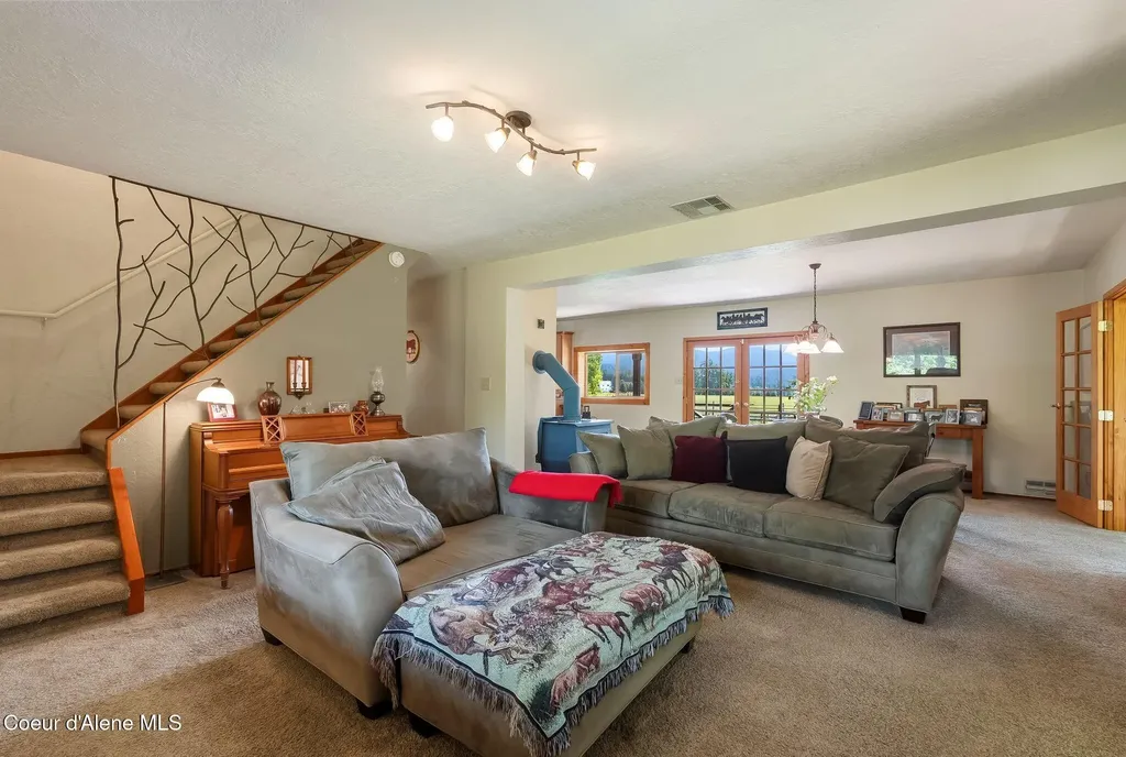 1255 Hickey Road Sandpoint ID 83864