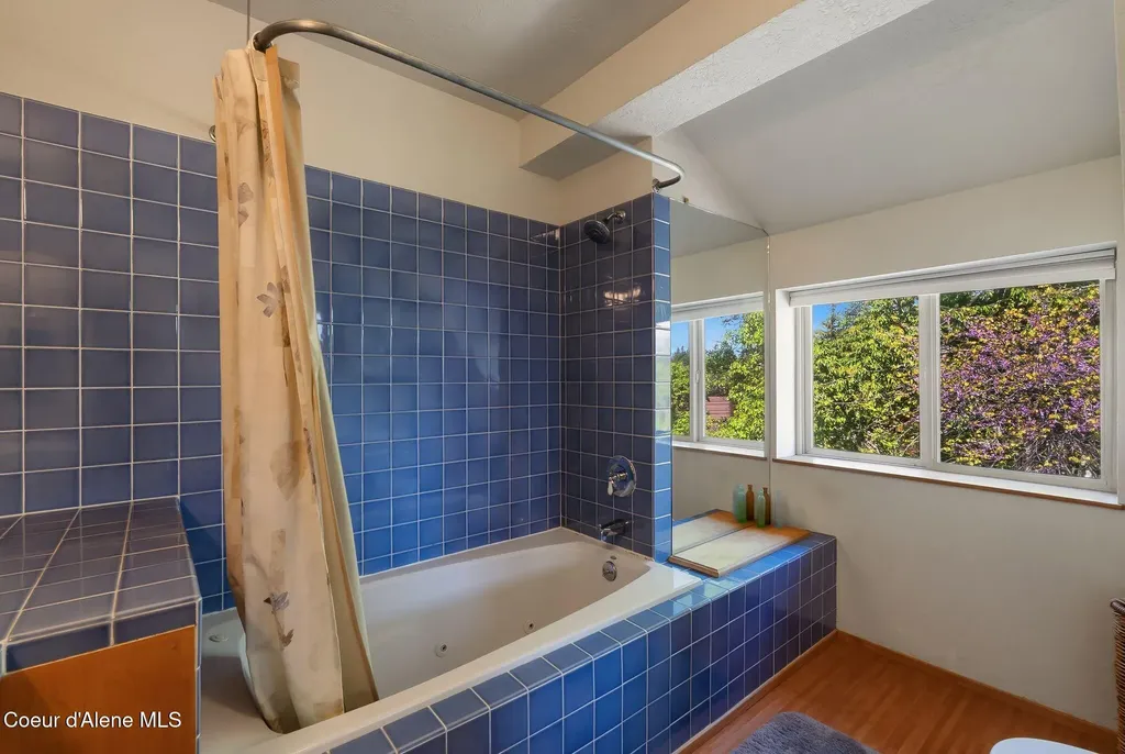 1255 Hickey Road Sandpoint ID 83864