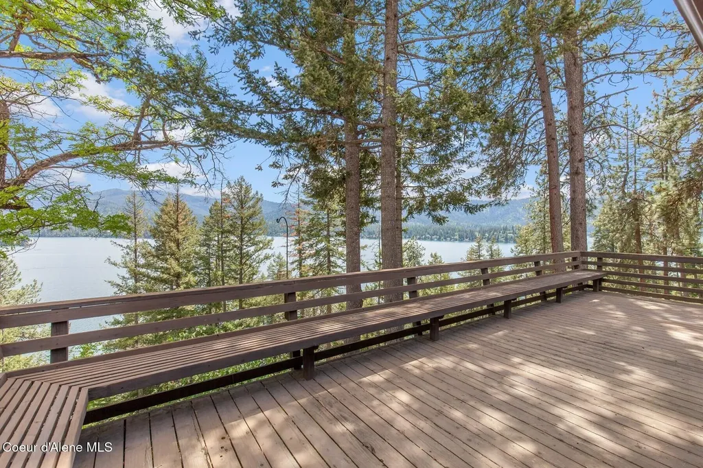 5977 E Mcmahon Road Hayden ID 83835