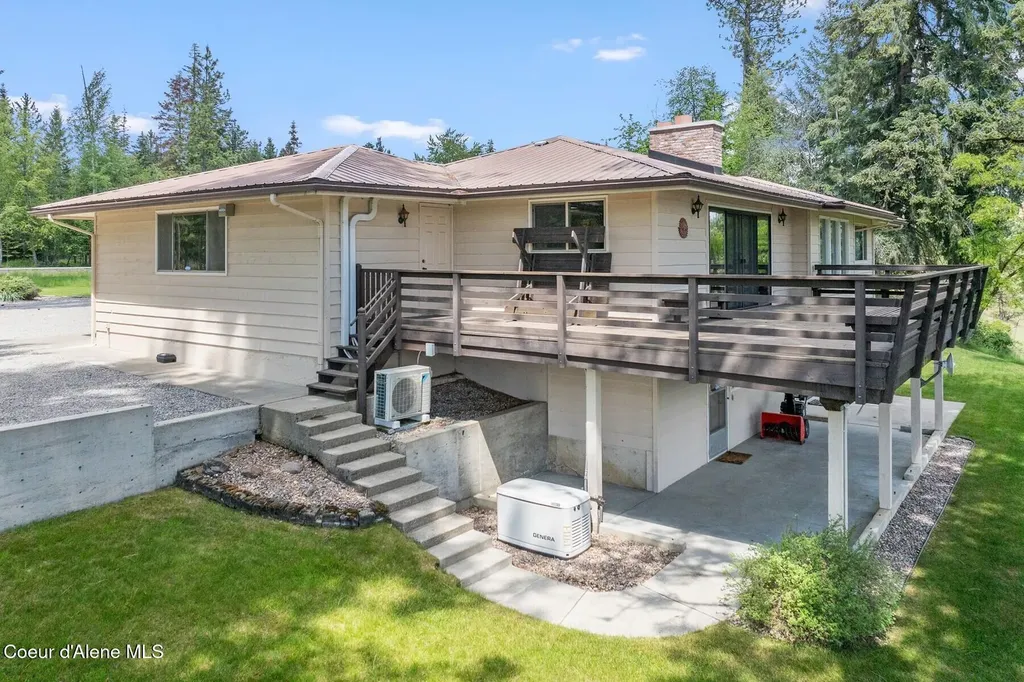 5977 E Mcmahon Road Hayden ID 83835