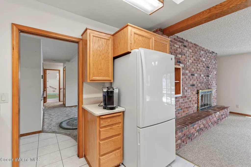 5977 E Mcmahon Road Hayden ID 83835