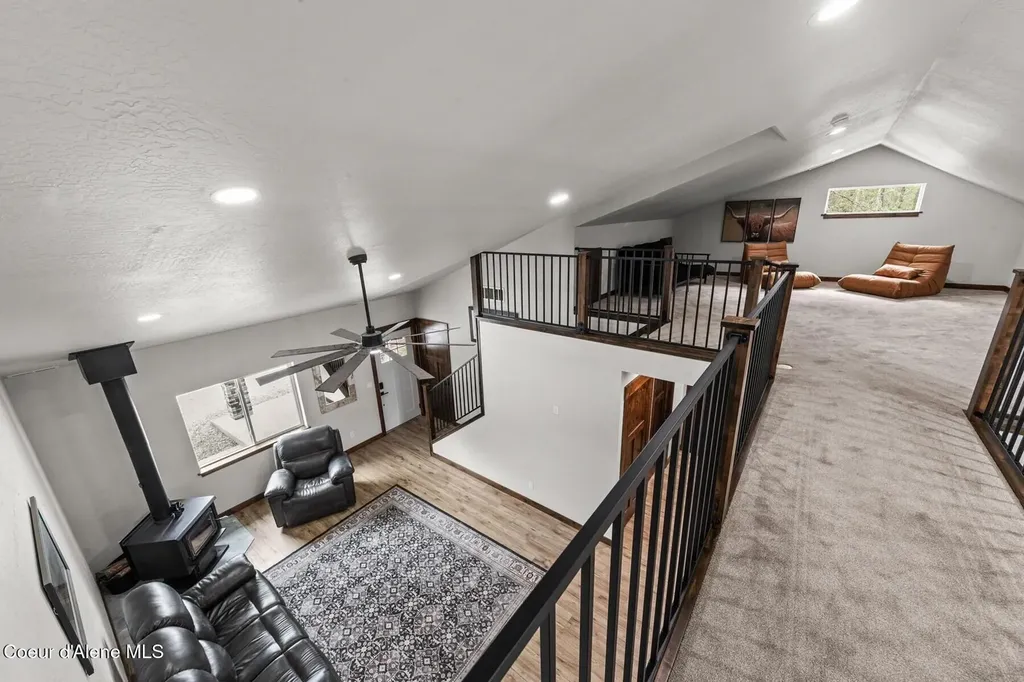 5240 Vay Road Priest River ID 83856