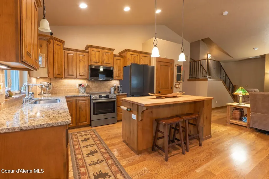 1573 E Chanticleer Court Hayden ID 83835