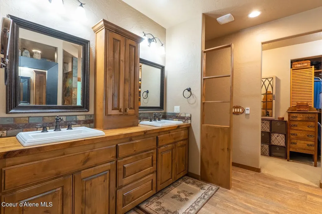 1573 E Chanticleer Court Hayden ID 83835