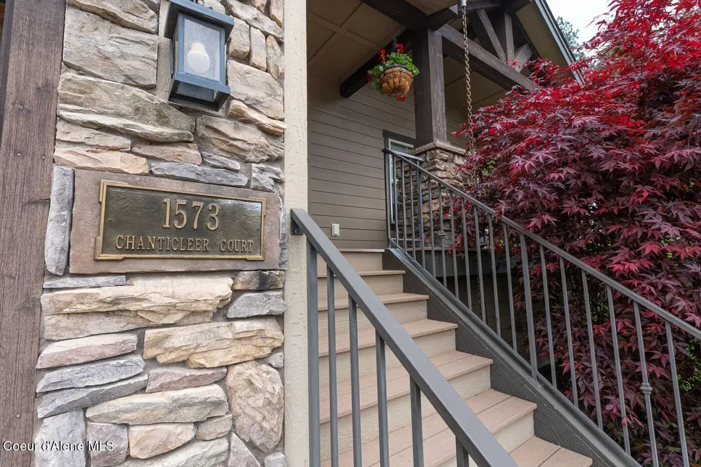 1573 E Chanticleer Court Hayden ID 83835