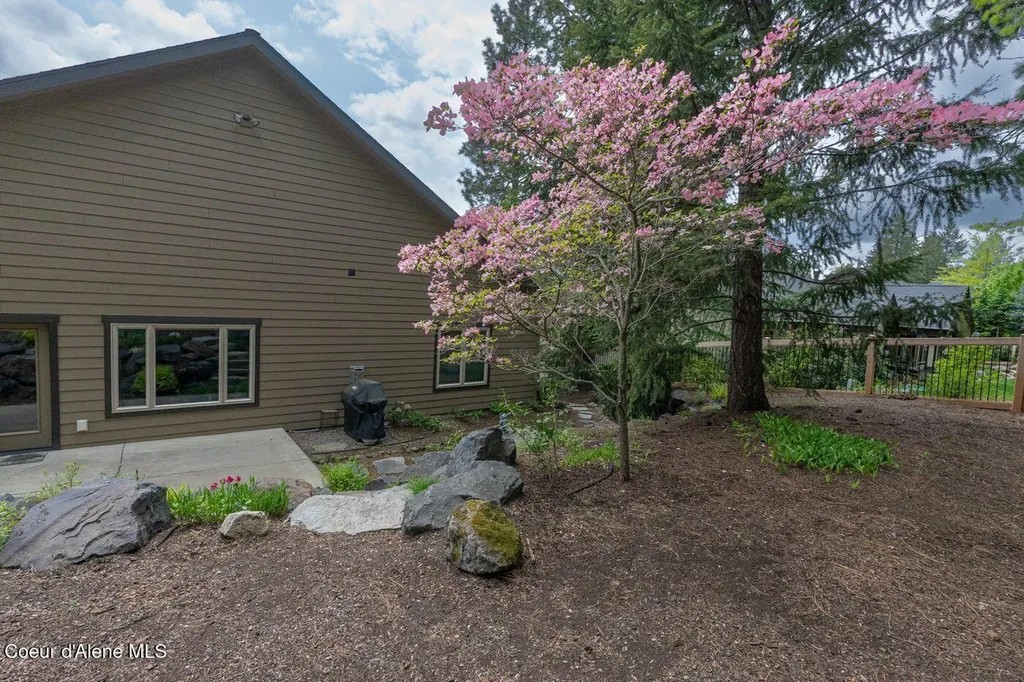 1573 E Chanticleer Court Hayden ID 83835