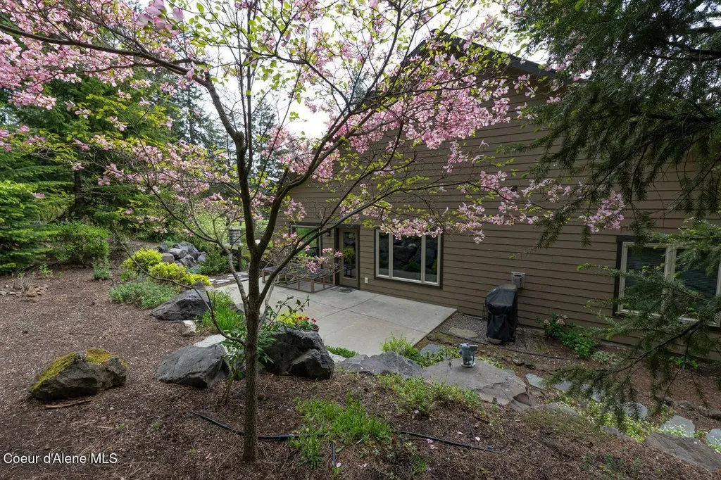 1573 E Chanticleer Court Hayden ID 83835