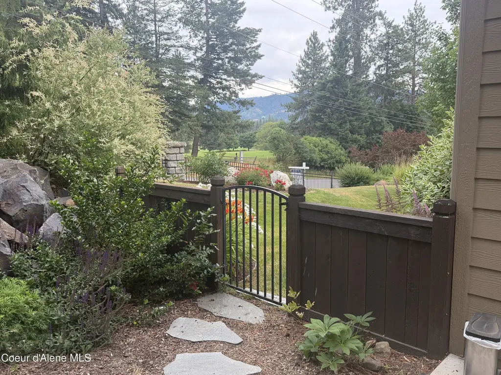 1573 E Chanticleer Court Hayden ID 83835