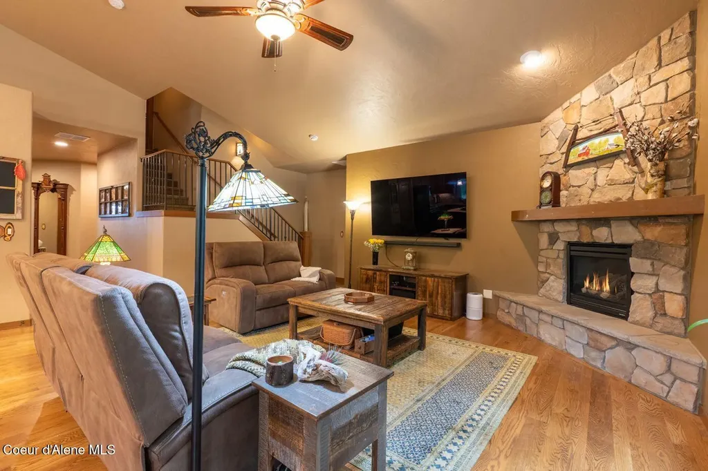 1573 E Chanticleer Court Hayden ID 83835