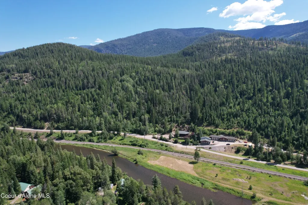 2673 Moyie River Road Bonners Ferry ID 83805